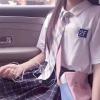捏他的头像